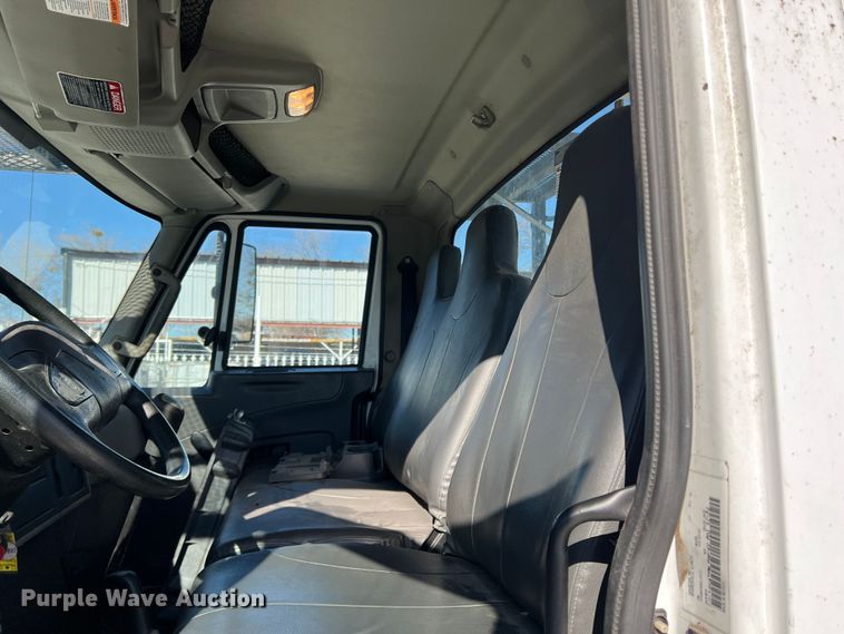 image for item JT9029 2013 International  DuraStar 4300 forestry bucket truck