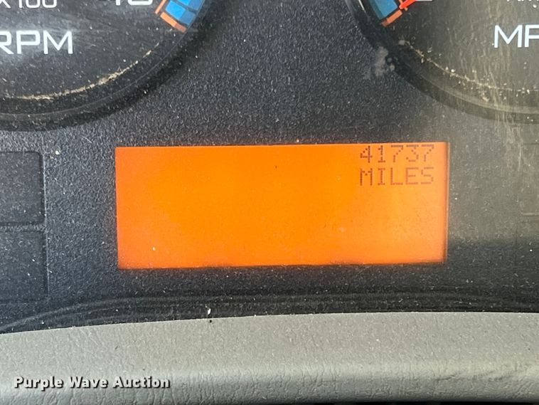 image for item JT9029 2013 International  DuraStar 4300 forestry bucket truck