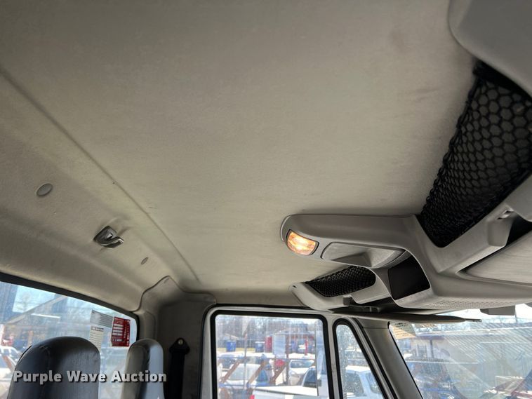 image for item JT9029 2013 International  DuraStar 4300 forestry bucket truck