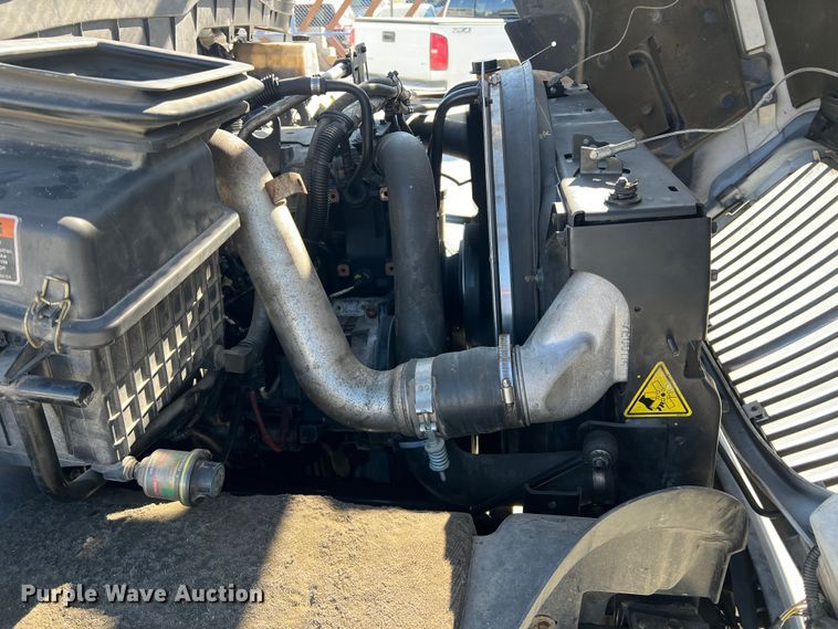 image for item JT9029 2013 International  DuraStar 4300 forestry bucket truck