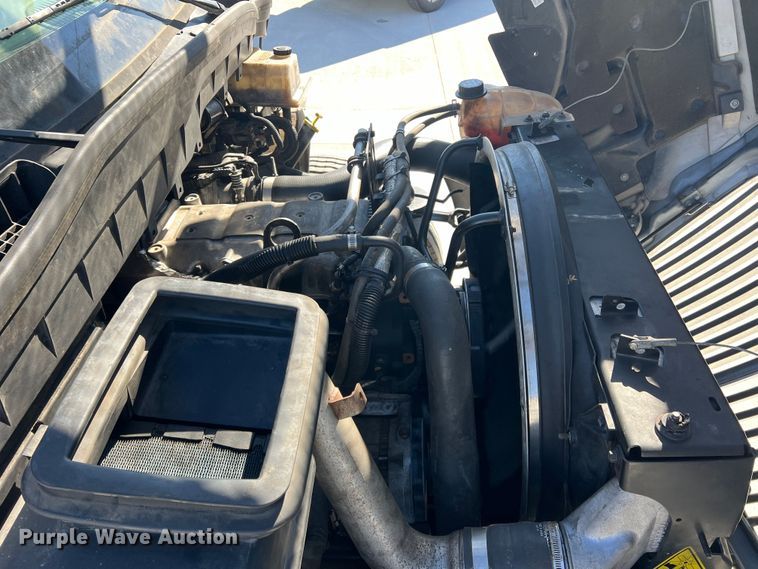 image for item JT9029 2013 International  DuraStar 4300 forestry bucket truck