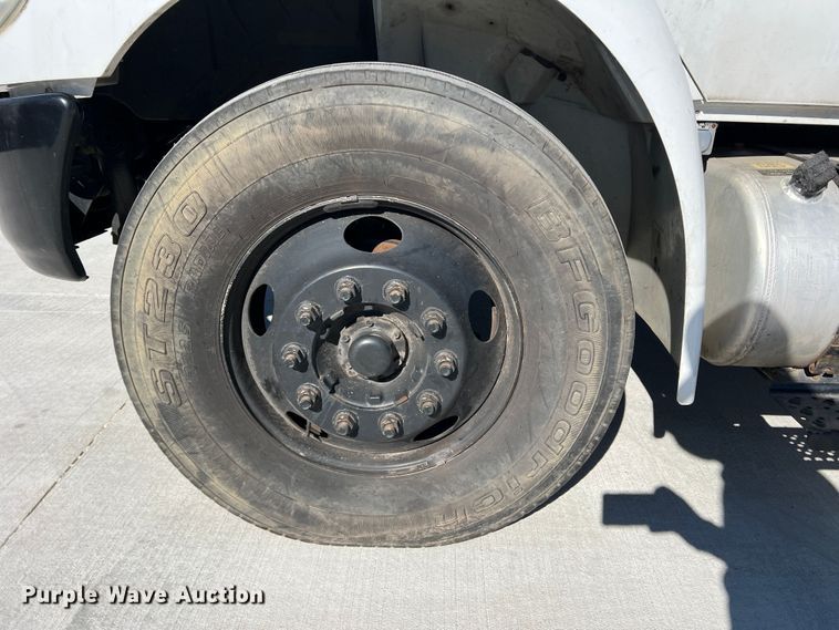 image for item JT9029 2013 International  DuraStar 4300 forestry bucket truck