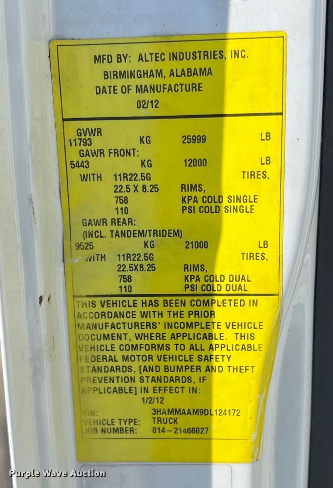 image for item JT9029 2013 International  DuraStar 4300 forestry bucket truck