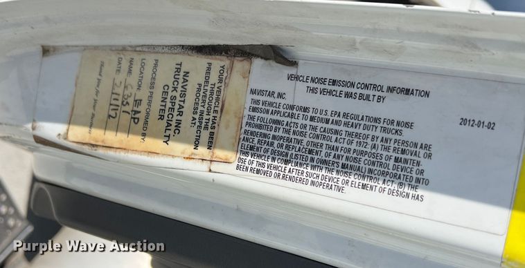 image for item JT9029 2013 International  DuraStar 4300 forestry bucket truck