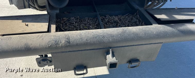 image for item JT9030 2013 International  4300  bucket truck