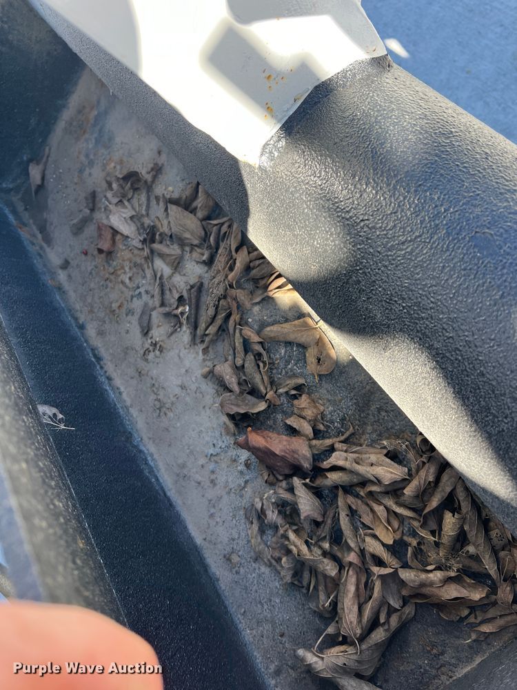 image for item JT9030 2013 International  4300  bucket truck