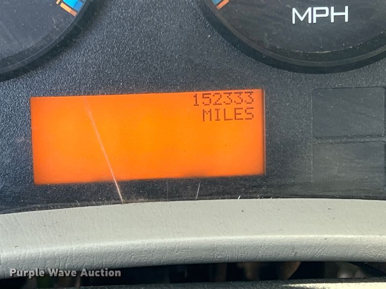 image for item JT9030 2013 International  4300  bucket truck