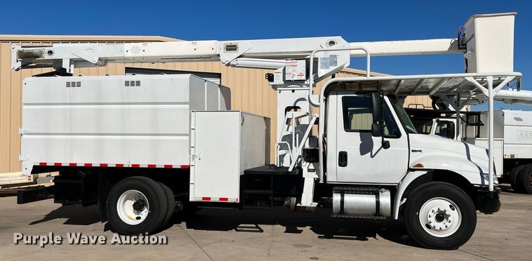 image for item JT9031 2014 International  4300M7 forestry bucket truck