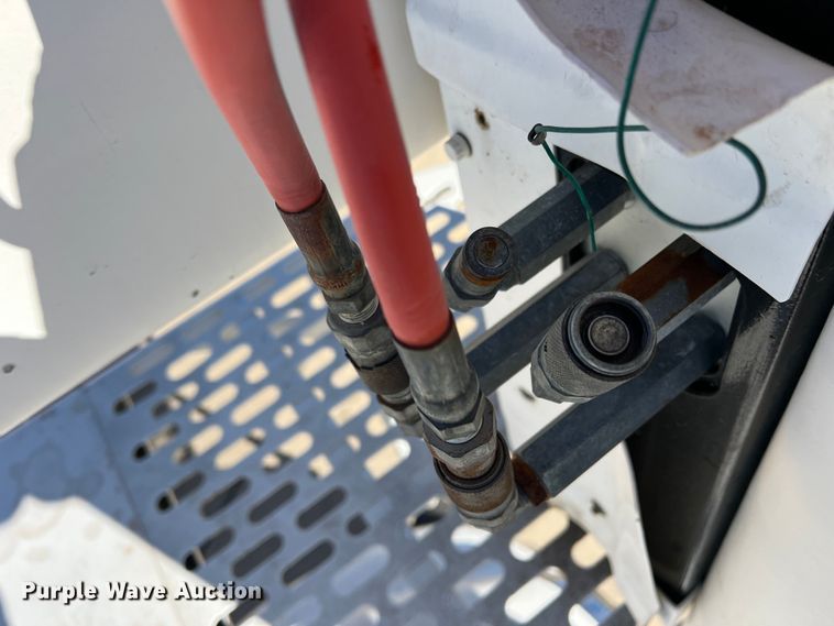 image for item JT9031 2014 International  4300M7 forestry bucket truck