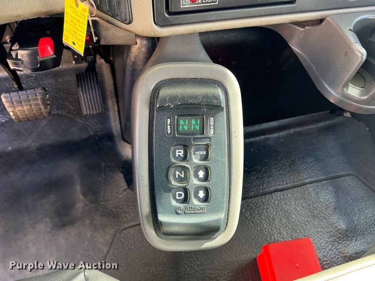 image for item JT9031 2014 International  4300M7 forestry bucket truck