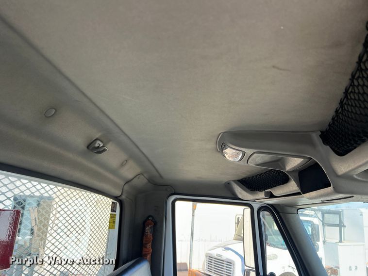 image for item JT9031 2014 International  4300M7 forestry bucket truck