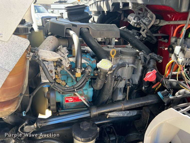 image for item JT9031 2014 International  4300M7 forestry bucket truck