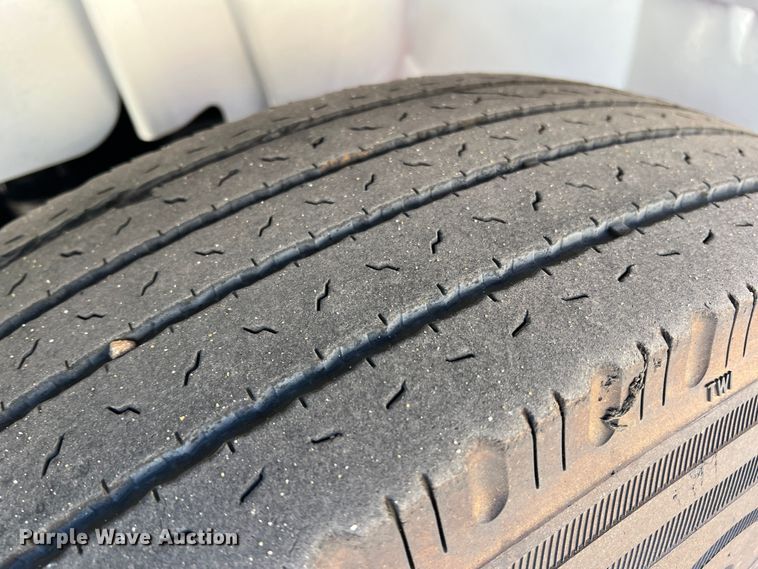 image for item JT9031 2014 International  4300M7 forestry bucket truck