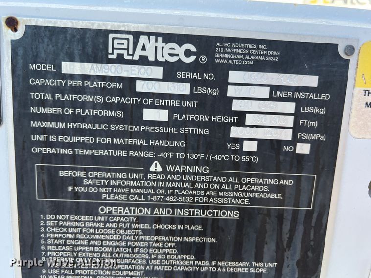 image for item JT9032 2010 International  7400 bucket truck