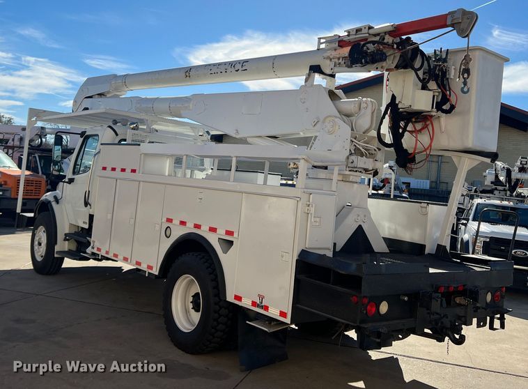 image for item JT9033 2007 Freightliner Business Class M2 bucket truck