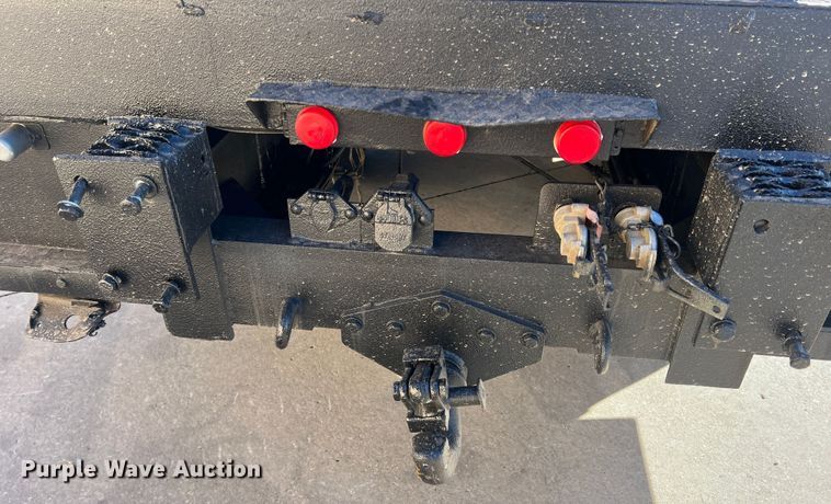 image for item JT9033 2007 Freightliner Business Class M2 bucket truck