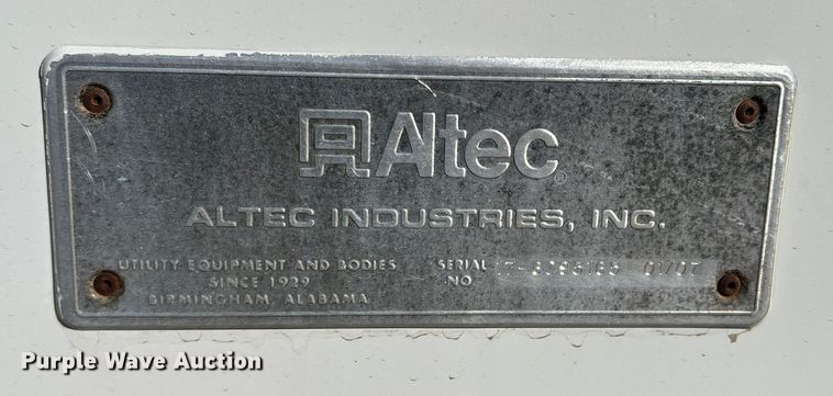 image for item JT9033 2007 Freightliner Business Class M2 bucket truck