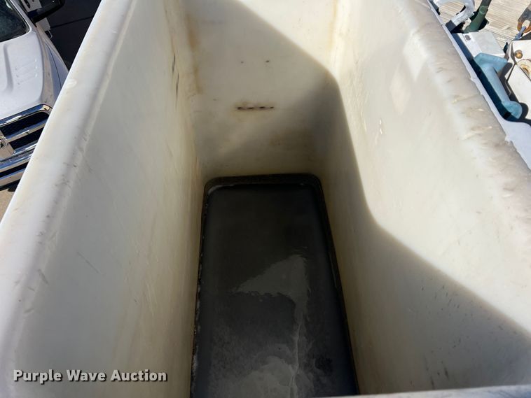 image for item JT9033 2007 Freightliner Business Class M2 bucket truck