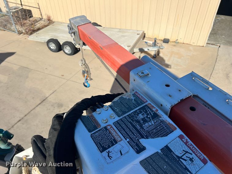 image for item JT9033 2007 Freightliner Business Class M2 bucket truck