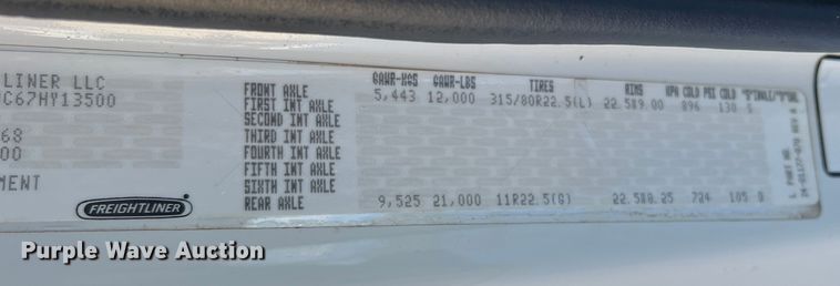 image for item JT9033 2007 Freightliner Business Class M2 bucket truck