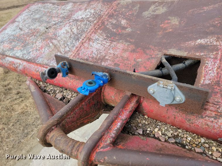 image for item KT9618 1981 Shop built oilfield trailer