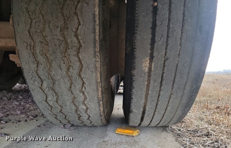 image for item KT9618 1981 Shop built oilfield trailer