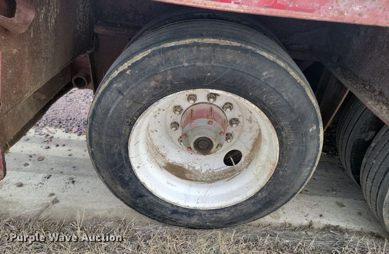 image for item KT9618 1981 Shop built oilfield trailer