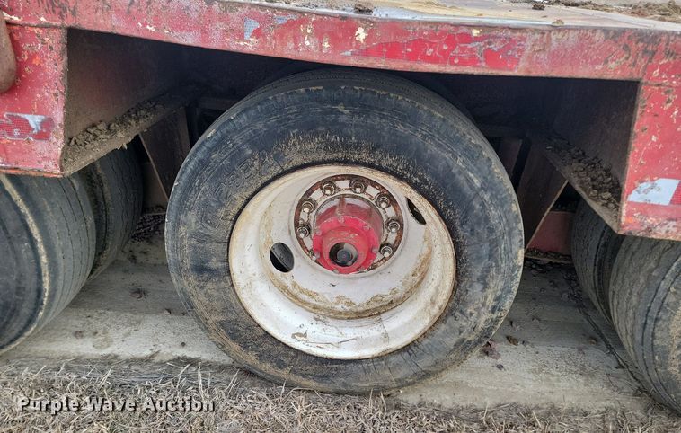 image for item KT9618 1981 Shop built oilfield trailer