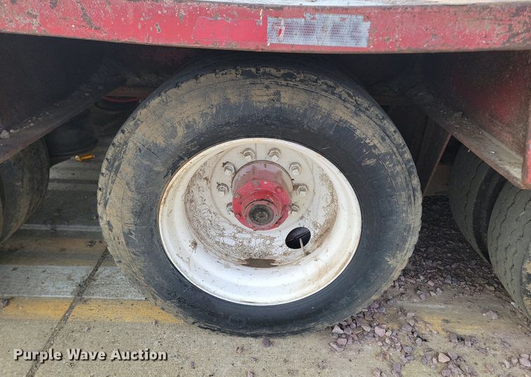 image for item KT9618 1981 Shop built oilfield trailer