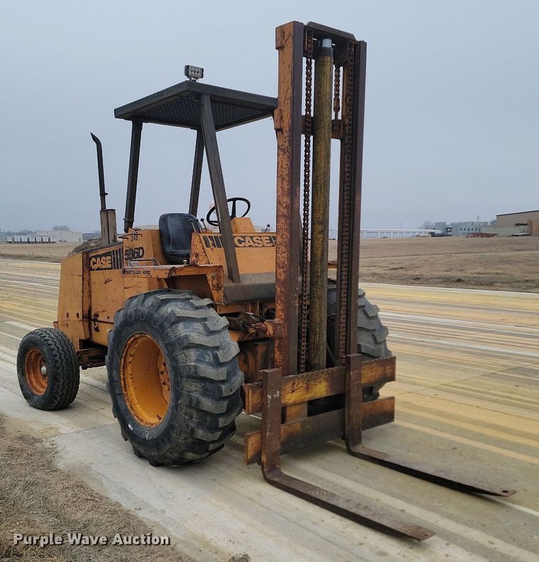 image for item KT9621 Case 586D forklift