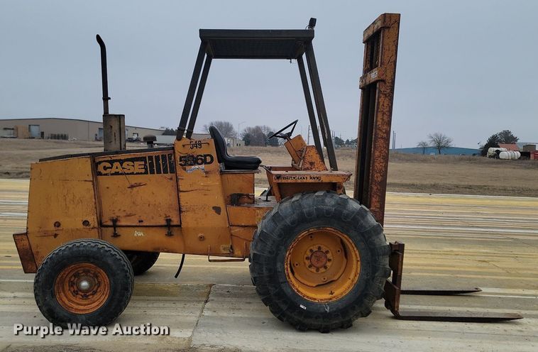 image for item KT9621 Case 586D forklift