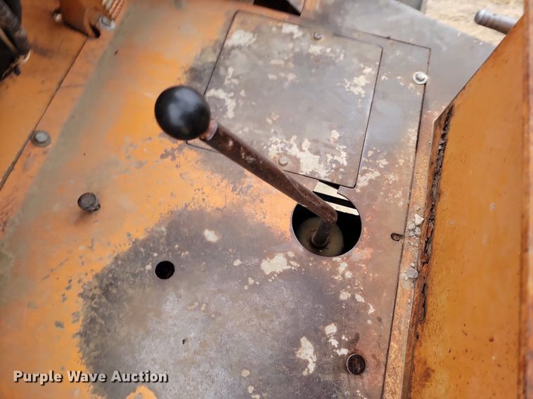 image for item KT9621 Case 586D forklift