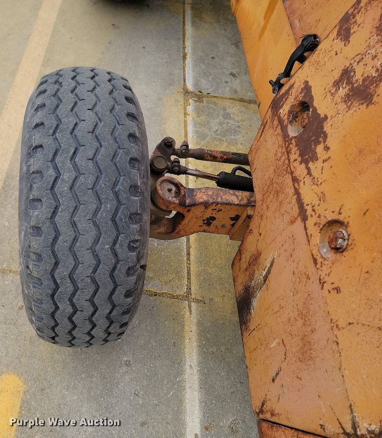 image for item KT9621 Case 586D forklift