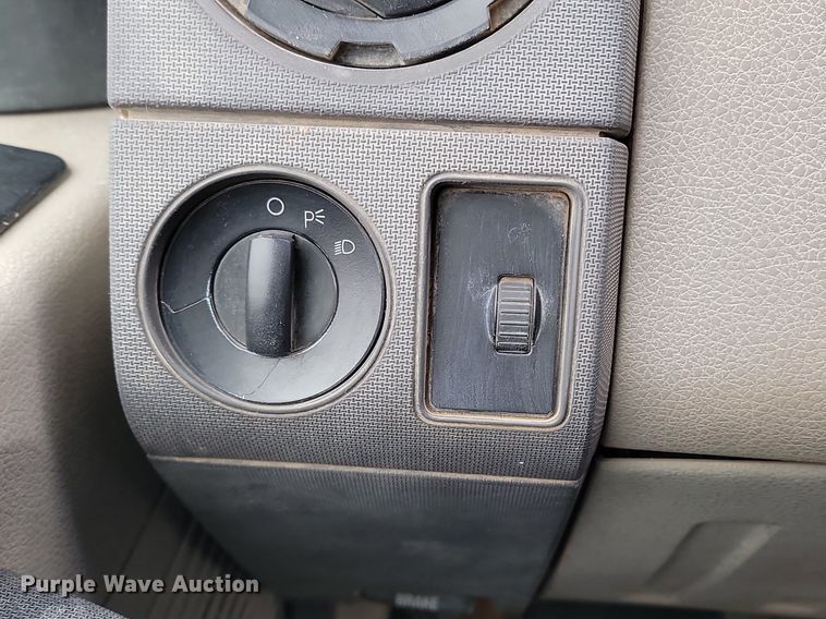 image for item KT9623 2009 Ford  F250 Super Duty XL Crew Cab pickup truck