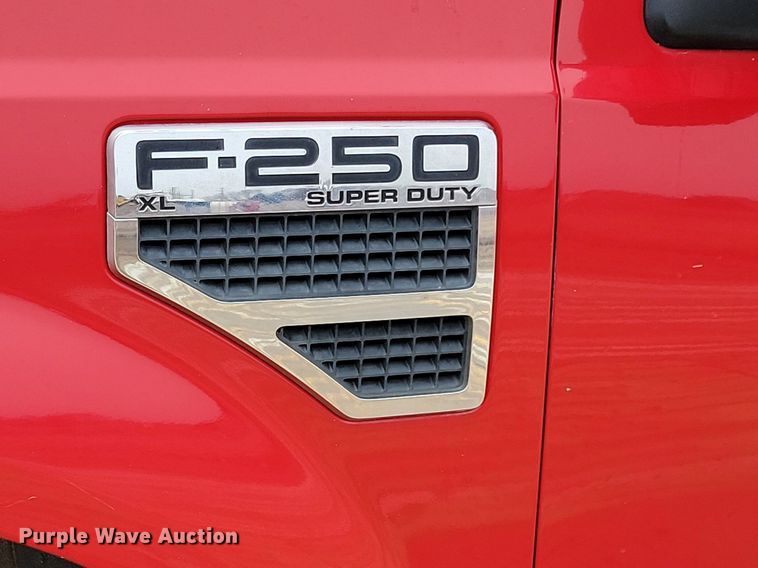 image for item KT9623 2009 Ford  F250 Super Duty XL Crew Cab pickup truck