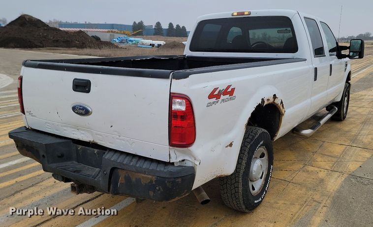 image for item KT9624 2008 Ford F250 Super Duty XL Crew Cab pickup truck