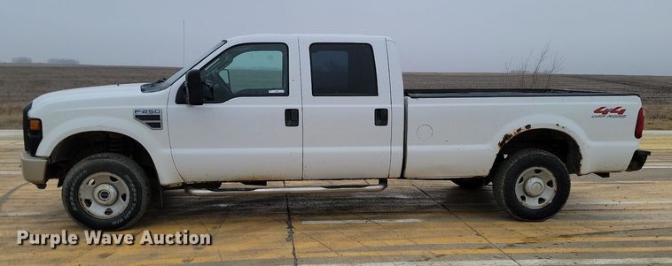 image for item KT9624 2008 Ford F250 Super Duty XL Crew Cab pickup truck