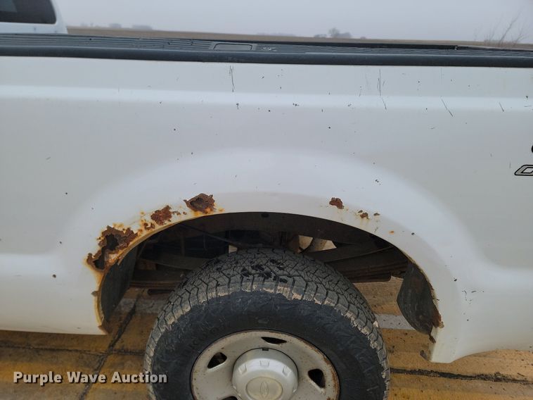image for item KT9624 2008 Ford F250 Super Duty XL Crew Cab pickup truck