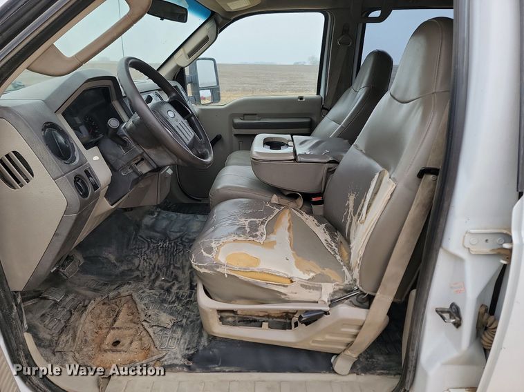 image for item KT9624 2008 Ford F250 Super Duty XL Crew Cab pickup truck