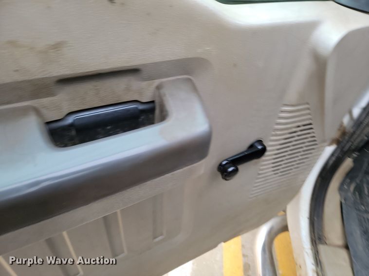 image for item KT9625 2008 Ford F250 Super Duty XL Crew Cab pickup truck