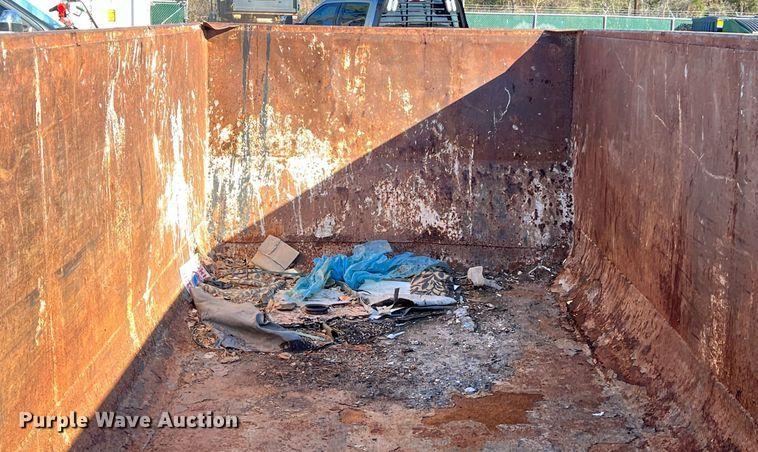 image for item KV9929 Roll off container 