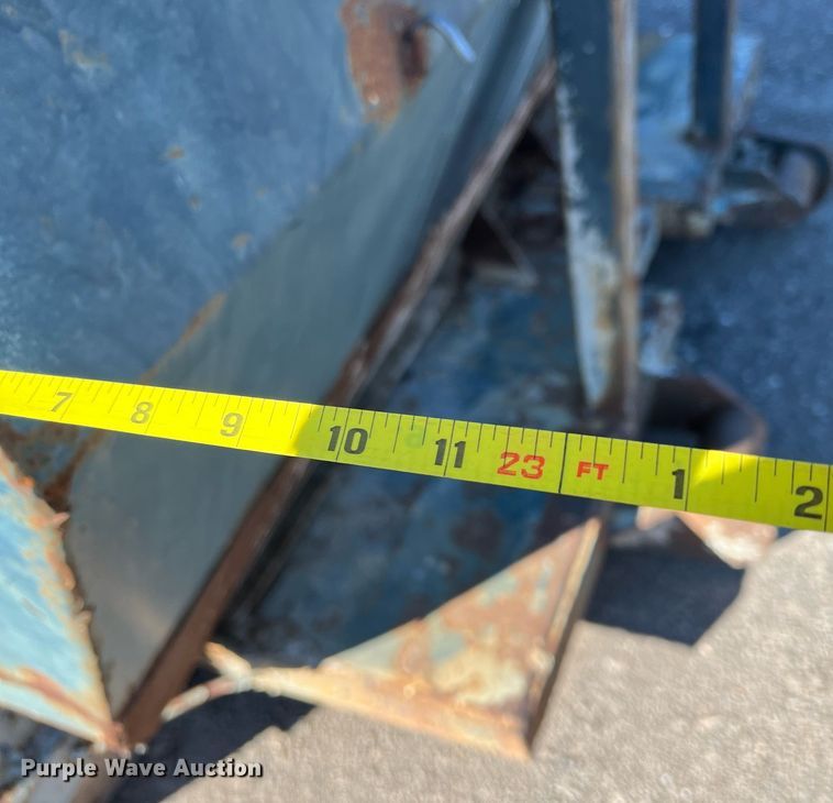 image for item KV9929 Roll off container 