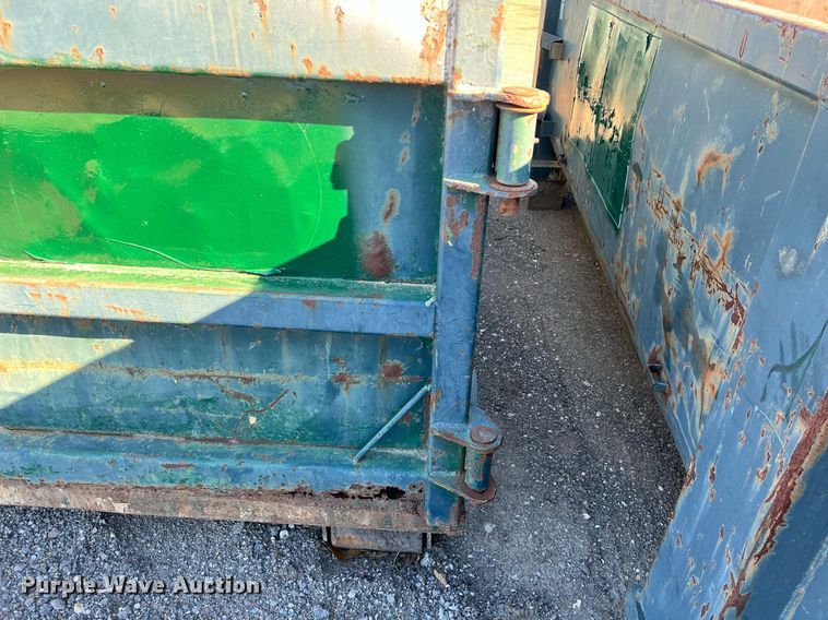 image for item KV9930 Roll off container 