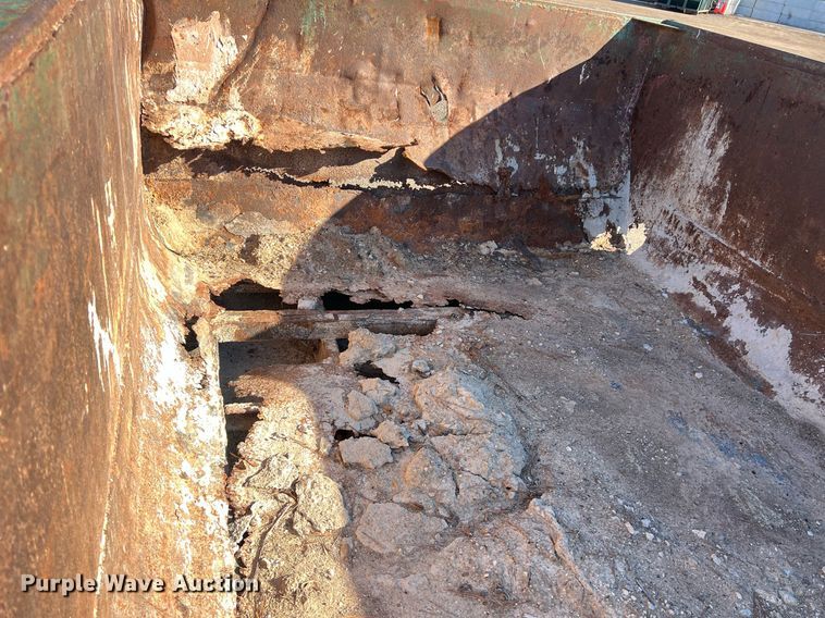 image for item KV9930 Roll off container 