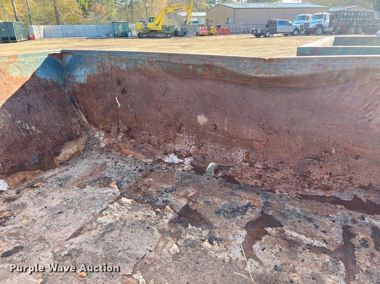 image for item KV9931 Roll off container 