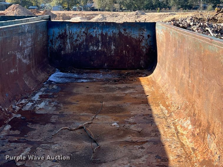 image for item KV9931 Roll off container 