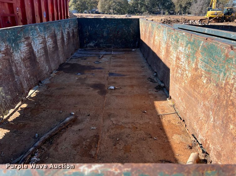 image for item KV9932 Roll off container