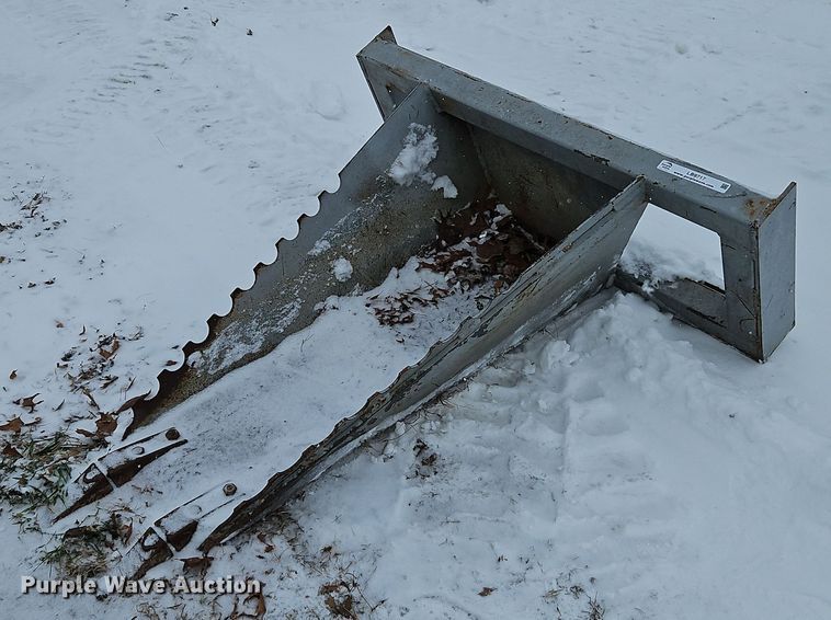 image for item LB9717 skid steer stump bucket