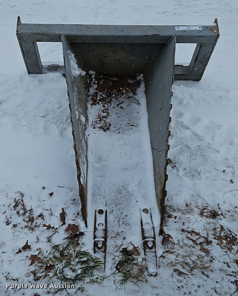 image for item LB9717 skid steer stump bucket