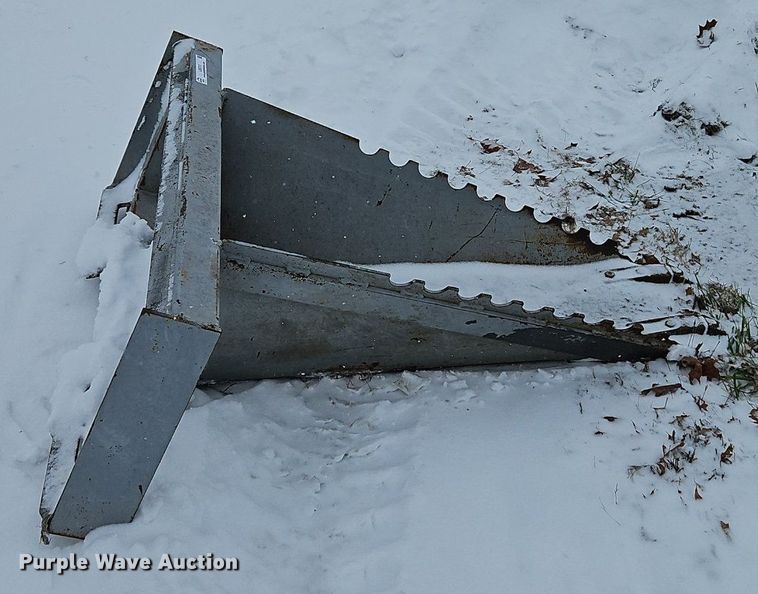 image for item LB9717 skid steer stump bucket